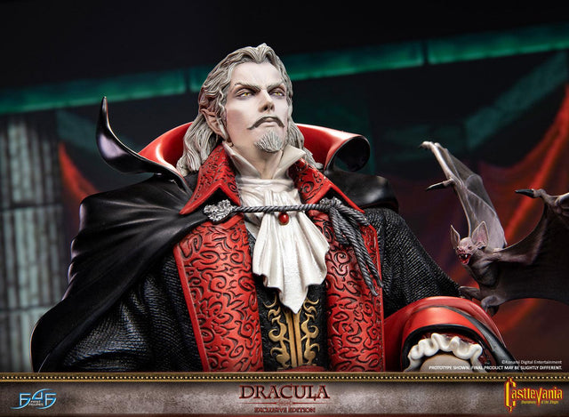 Castlevania: Symphony of the Night - Dracula Exclusive Edition (dracula_exc_h35.jpg)