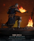 Dark Souls - Elite Knight: Humanity Restored Edition (Exclusive Edition) (ek_kneeling_ex_05.jpg)