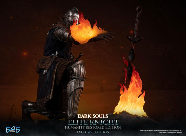 Dark Souls - Elite Knight: Humanity Restored Edition (Exclusive Edition) (ek_kneeling_ex_20.jpg)