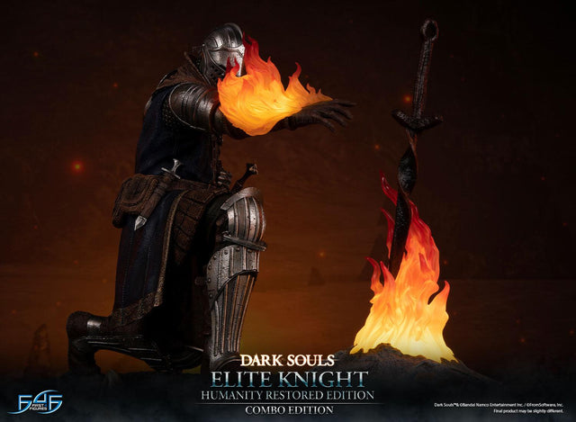 Dark Souls - Elite Knight Combo Edition (ek_kneeling_ex_20_1.jpg)