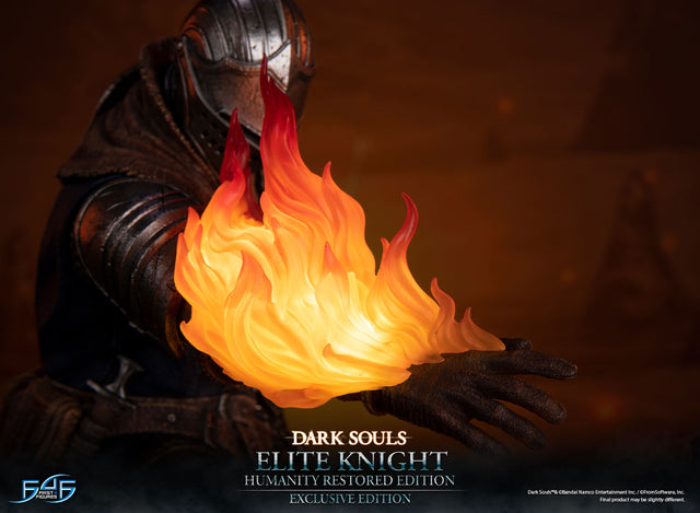 Dark Souls - Elite Knight: Humanity Restored Edition (Exclusive Edition) (ek_kneeling_ex_24.jpg)