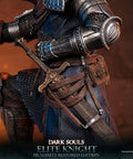 Dark Souls - Elite Knight: Humanity Restored Edition (ek_kneeling_st_20.jpg)