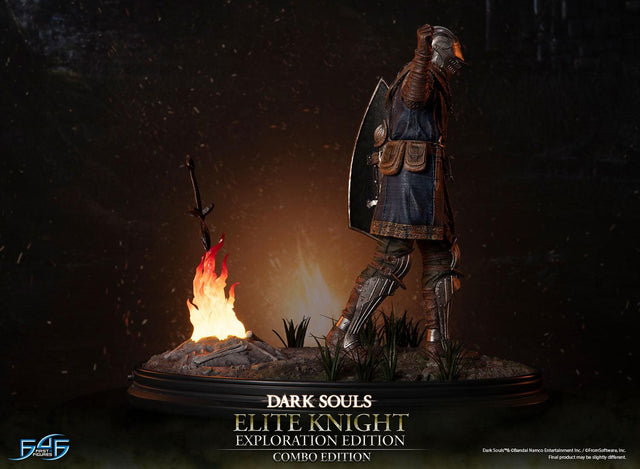 Dark Souls - Elite Knight Combo Edition (ek_walking_ex_03_1.jpg)