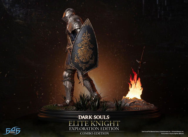 Dark Souls - Elite Knight Combo Edition (ek_walking_ex_07_1.jpg)