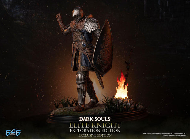 Dark Souls - Elite Knight: Exploration Edition (Exclusive Edition) (ek_walking_ex_08.jpg)