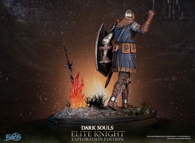 Dark Souls - Elite Knight: Exploration Edition (ek_walking_st_04.jpg)