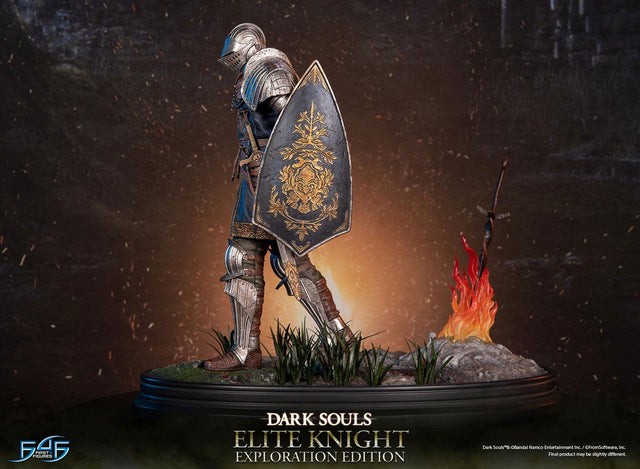Dark Souls - Elite Knight: Exploration Edition (ek_walking_st_07.jpg)