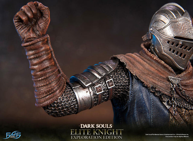 Dark Souls - Elite Knight: Exploration Edition (ek_walking_st_12.jpg)