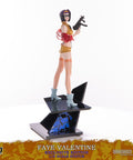 Cowboy Bebop - Faye Valentine 1/8 Resin (Exclusive Edition) (fayewbg_02.jpg)