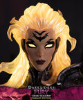 Darksiders - Fury Grand Scale Bust (Variant Edition) (furybustde_21_1.jpg)