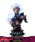 Darksiders - Fury Grand Scale Bust (Variant Edition) (furybustde_47_1.jpg)