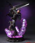 Guts: Black Swordsman (Exclusive) (guts-exc-v-10.jpg)