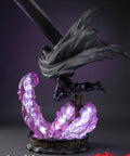 Guts: Black Swordsman (Exclusive) (guts-exc-v-11.jpg)