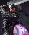 Guts: Black Swordsman (Exclusive) (guts-exc-v-17.jpg)