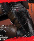 Guts: Black Swordsman (Regular Bloody Variant) (guts-reg-bloody-h-16.jpg)