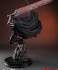 Guts: Black Swordsman (Regular Bloody Variant) (guts-reg-bloody-v-07.jpg)