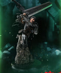 Guts: Black Swordsman (Regular) (guts-reg-v-01.jpg)