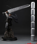 Guts: Black Swordsman (Regular) (guts-reg-v-23.jpg)