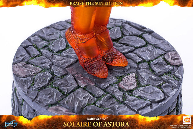 Solaire of Astora Praise The Sun Edition (horizontal_08_1_4.jpg)
