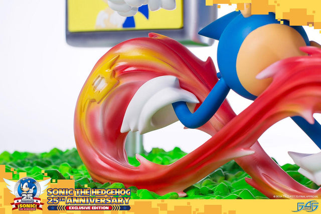 Sonic the Hedgehog 25th Anniversary (Exclusive) (horizontal_29_1.jpg)