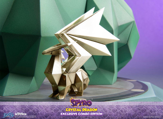 Crystal Dragon (Exclusive Combo Edition) (horizontal_30_1_1.jpg)