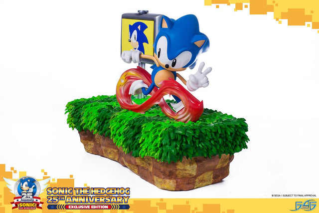 Sonic the Hedgehog 25th Anniversary (Exclusive) (horizontal_51.jpg)