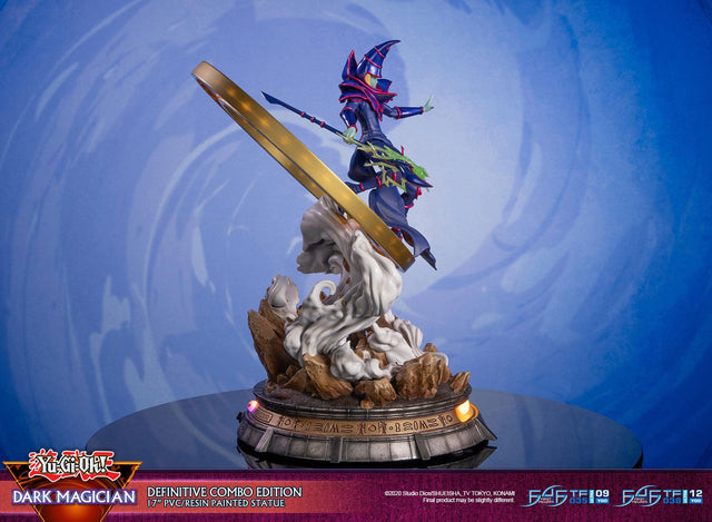 Yu-Gi-Oh! – Dark Magician (Definitive Combo Edition) (launchphoto_dmblue_de-02_1.jpg)