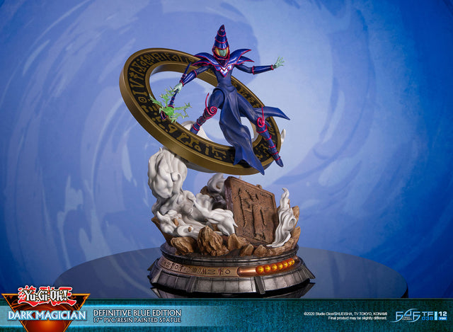 Yu-Gi-Oh! – Dark Magician (Definitive Blue Edition)  (launchphoto_dmblue_de-09.jpg)