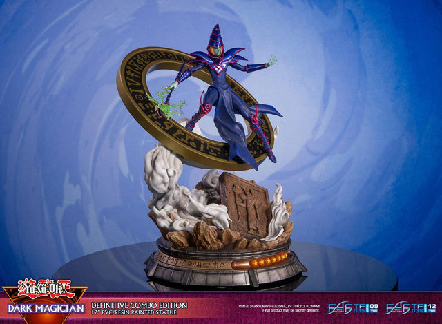 Yu-Gi-Oh! – Dark Magician (Definitive Combo Edition) (launchphoto_dmblue_de-09_1.jpg)