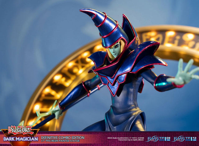 Yu-Gi-Oh! – Dark Magician (Definitive Combo Edition) (launchphoto_dmblue_de-22_1.jpg)