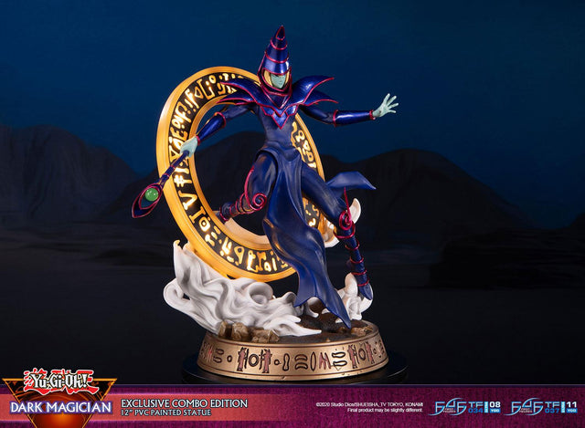 Yu-Gi-Oh! – Dark Magician (Exclusive Combo Edition)  (launchphoto_dmblue_ex-01_1.jpg)