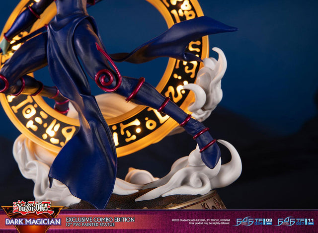 Yu-Gi-Oh! – Dark Magician (Exclusive Combo Edition)  (launchphoto_dmblue_ex-21_1.jpg)