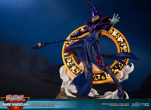 Yu-Gi-Oh! – Dark Magician (Exclusive Blue Edition)   (launchphoto_dmblue_ex-23.jpg)