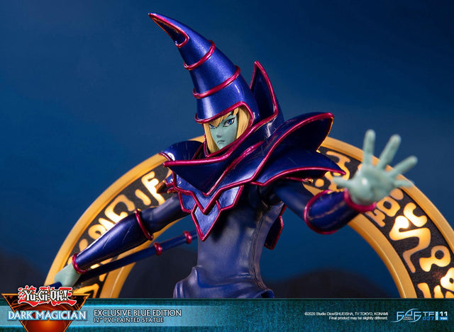 Yu-Gi-Oh! – Dark Magician (Exclusive Blue Edition)   (launchphoto_dmblue_ex-27.jpg)