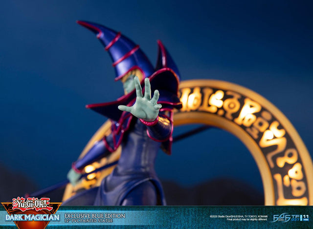 Yu-Gi-Oh! – Dark Magician (Exclusive Blue Edition)   (launchphoto_dmblue_ex-29.jpg)