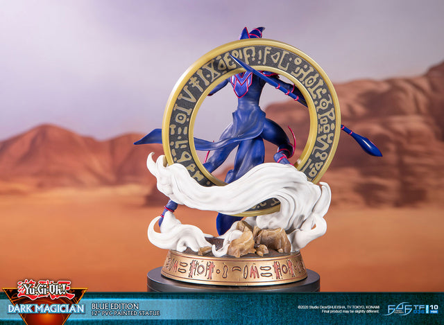 Yu-Gi-Oh! – Dark Magician (Standard Blue Edition)  (launchphoto_dmblue_st-04.jpg)