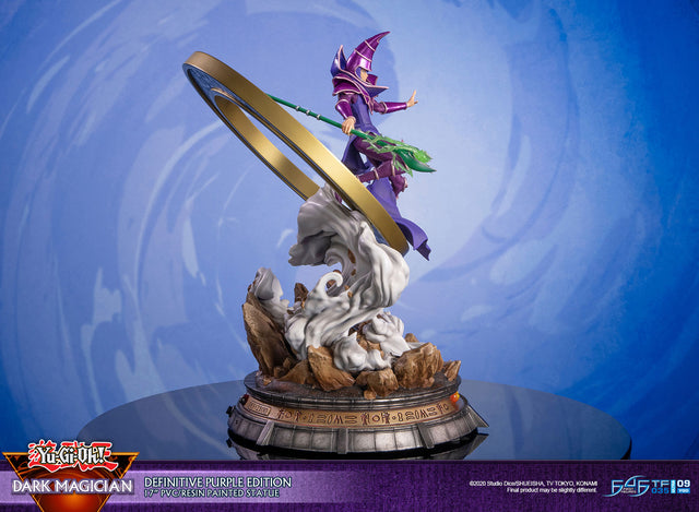 Yu-Gi-Oh! – Dark Magician (Definitive Purple Edition)  (launchphoto_dmpurple_de-10.jpg)