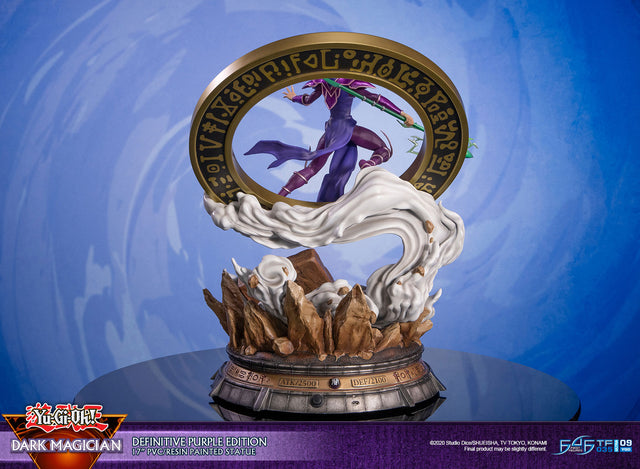 Yu-Gi-Oh! – Dark Magician (Definitive Purple Edition)  (launchphoto_dmpurple_de-12.jpg)