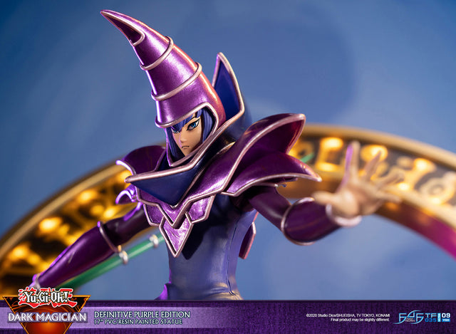 Yu-Gi-Oh! – Dark Magician (Definitive Purple Edition)  (launchphoto_dmpurple_de-23.jpg)