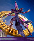 Yu-Gi-Oh! – Dark Magician (Definitive Purple Edition)  (launchphoto_dmpurple_de-30.jpg)