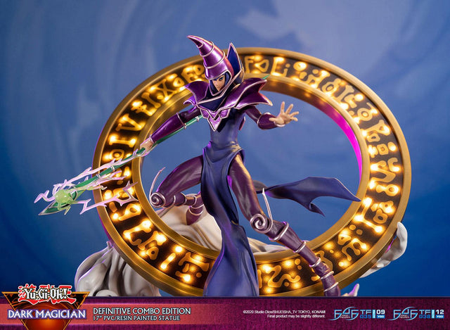 Yu-Gi-Oh! – Dark Magician (Definitive Combo Edition) (launchphoto_dmpurple_de-31_1.jpg)