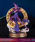 Yu-Gi-Oh! – Dark Magician (Exclusive Combo Edition)  (launchphoto_dmpurple_ex-08_1.jpg)