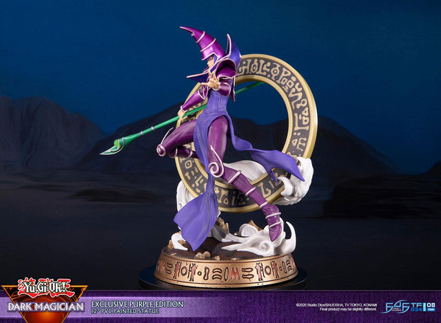 Yu-Gi-Oh! – Dark Magician (Exclusive Purple Edition)  (launchphoto_dmpurple_ex-15.jpg)