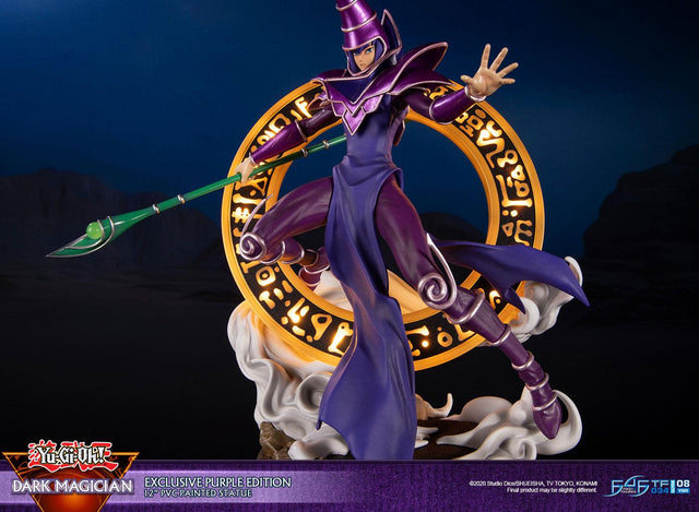 Yu-Gi-Oh! – Dark Magician (Exclusive Purple Edition)  (launchphoto_dmpurple_ex-18.jpg)