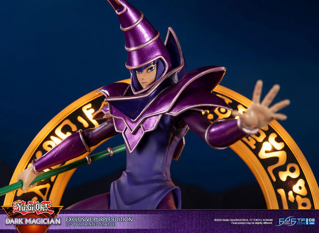 Yu-Gi-Oh! – Dark Magician (Exclusive Purple Edition)  (launchphoto_dmpurple_ex-27.jpg)