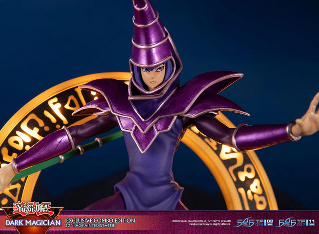 Yu-Gi-Oh! – Dark Magician (Exclusive Combo Edition)  (launchphoto_dmpurple_ex-28_1.jpg)