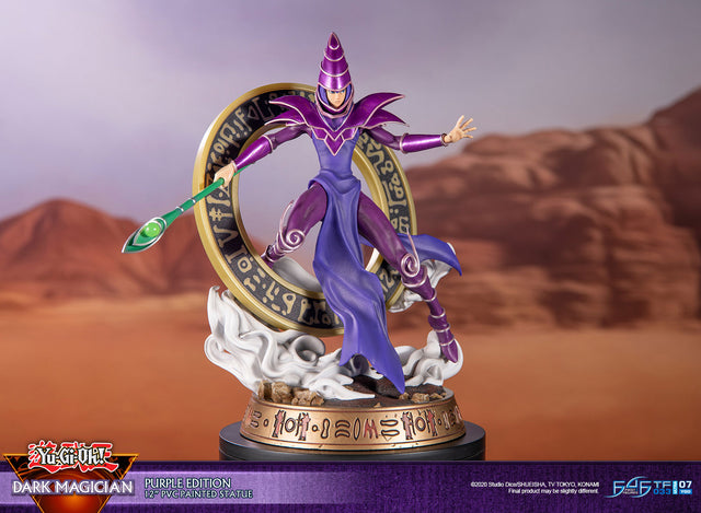 Yu-Gi-Oh! – Dark Magician (Standard Purple Edition)  (launchphoto_dmpurple_st-01.jpg)