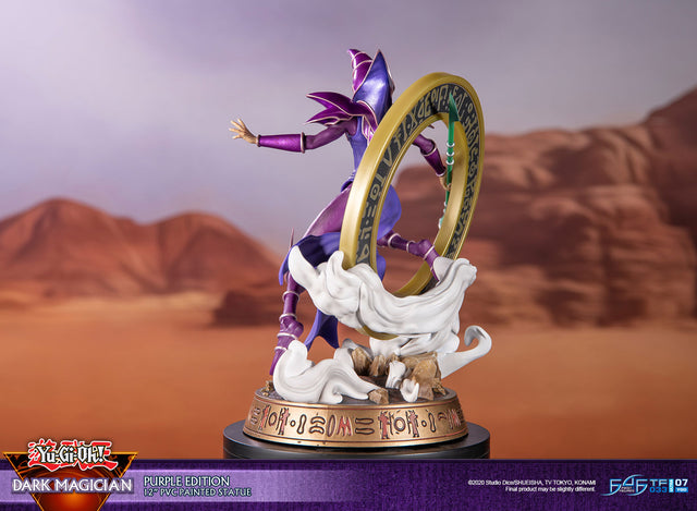 Yu-Gi-Oh! – Dark Magician (Standard Purple Edition)  (launchphoto_dmpurple_st-05.jpg)