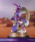 Yu-Gi-Oh! – Dark Magician (Standard Purple Edition)  (launchphoto_dmpurple_st-07.jpg)