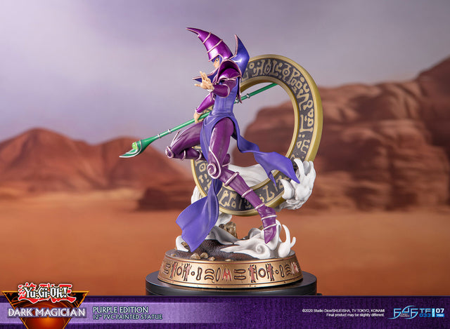 Yu-Gi-Oh! – Dark Magician (Standard Purple Edition)  (launchphoto_dmpurple_st-07.jpg)